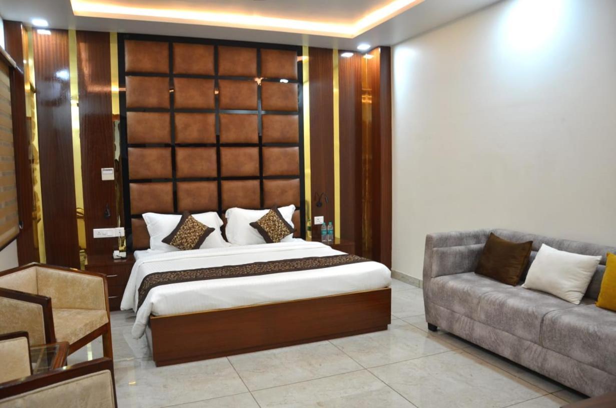 Fabhotel Roselle Inn Lucknow Exterior photo